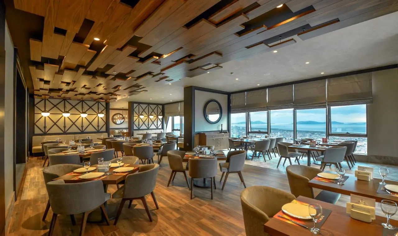 Elite World Grand Istanbul Kuecuekyali Hotel