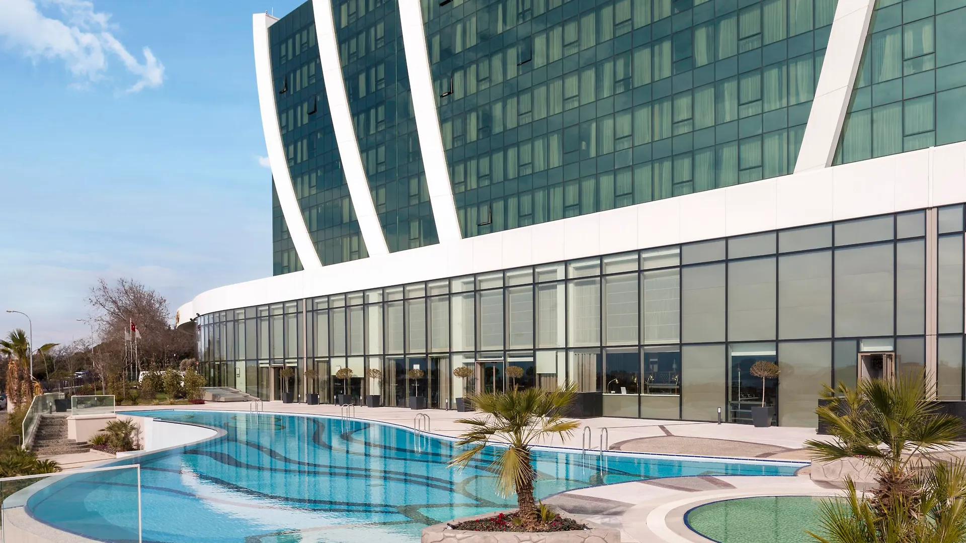 Elite World Grand Istanbul Kuecuekyali Hotel 5*,