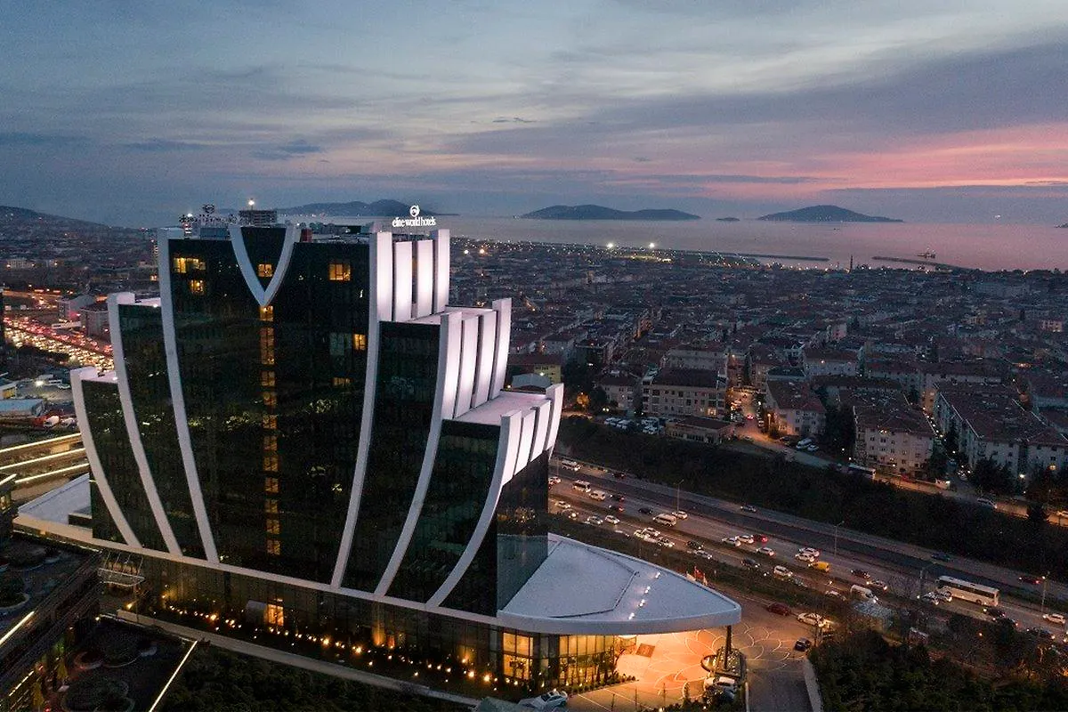 Elite World Grand Istanbul Kuecuekyali Hotel