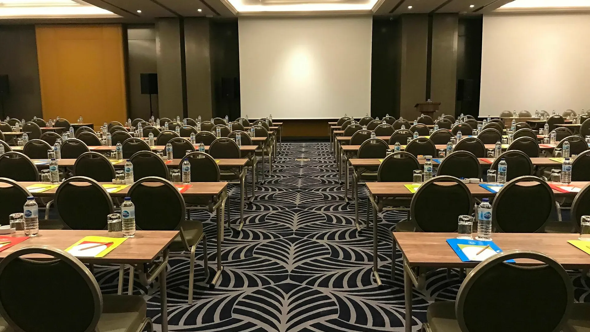 Elite World Grand Istanbul Kuecuekyali Hotel 5*,  Turkey